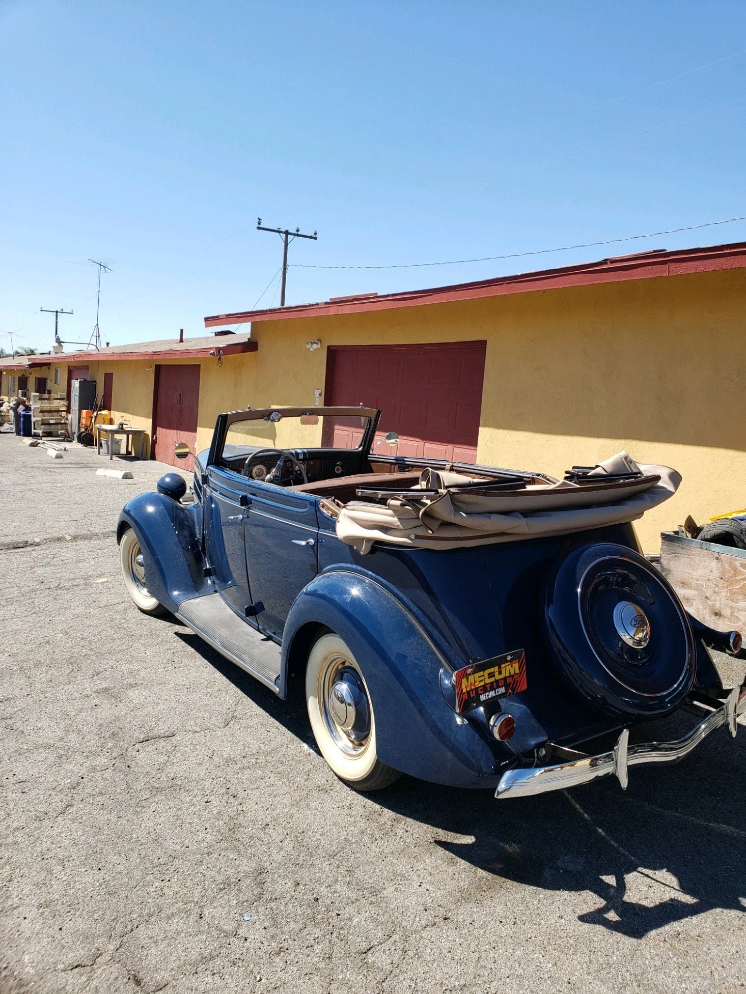 Ford-Other-ford-models-1936-Blue-Tan-6
