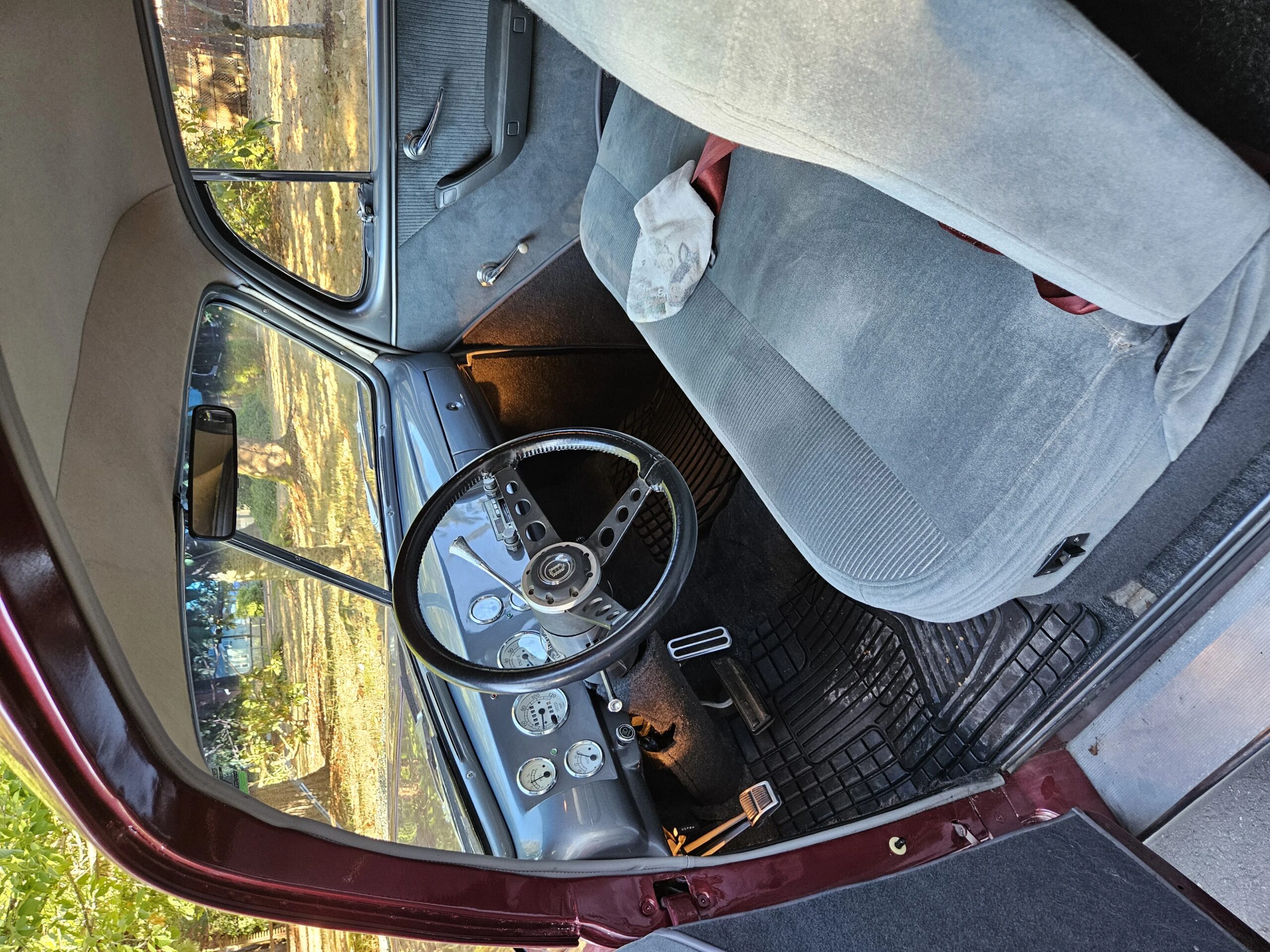 Ford-Other-ford-models-1948-Burgundy-Gray-3