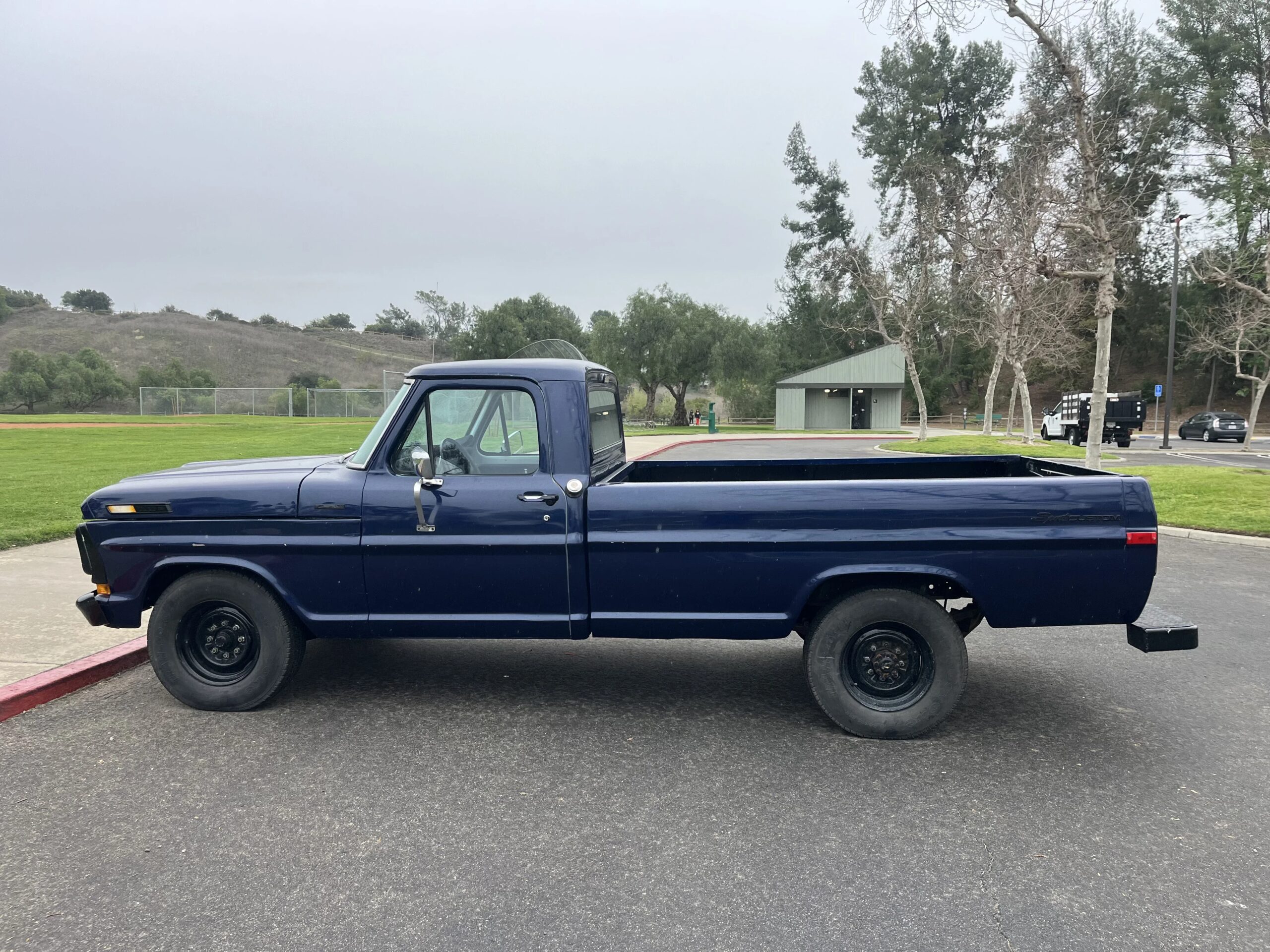 Ford-Other-ford-models-1972-Blue-Black-10
