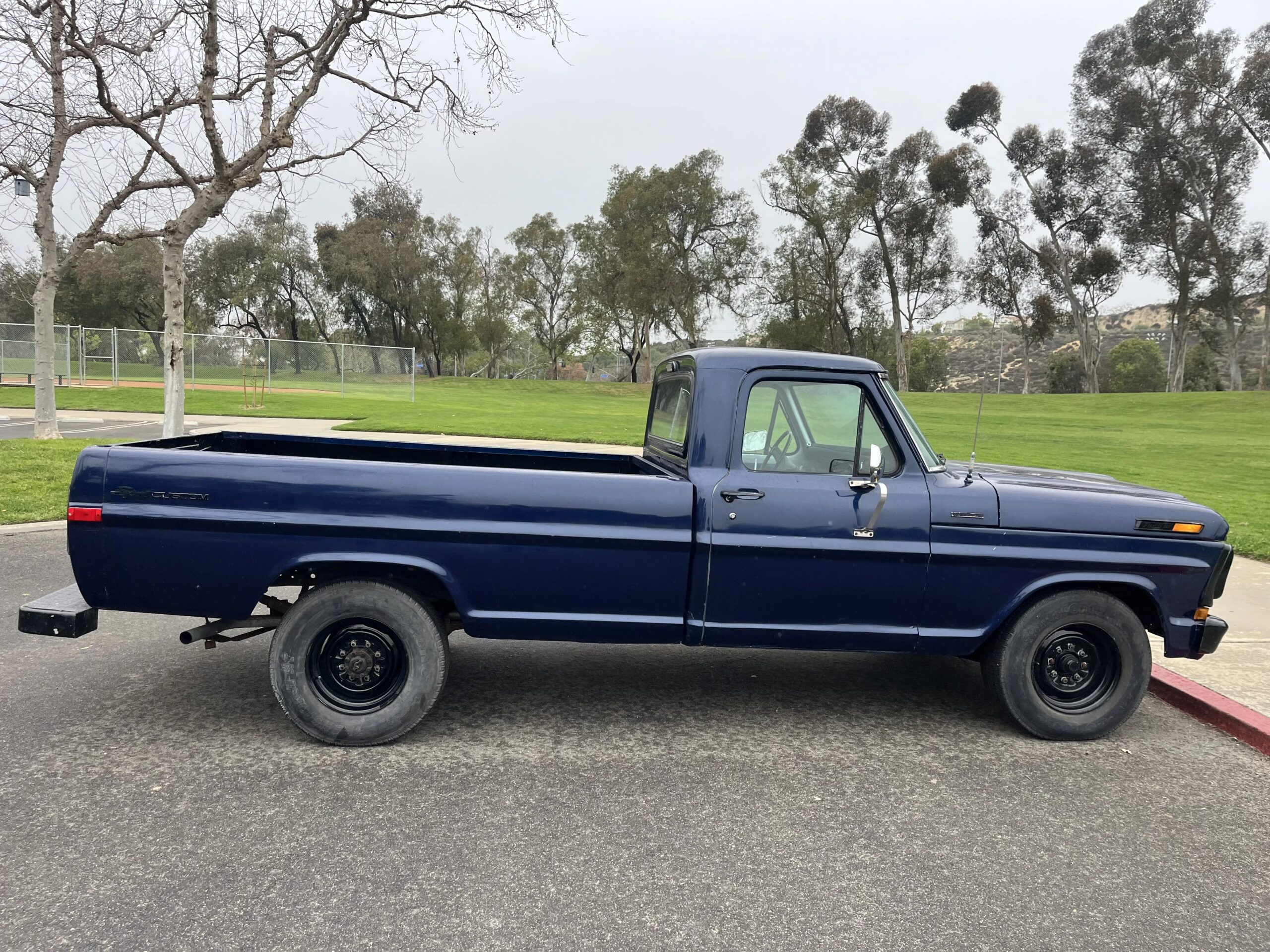 Ford-Other-ford-models-1972-Blue-Black