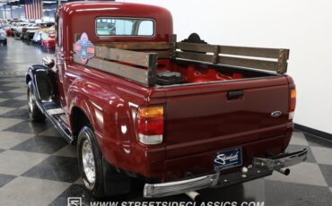 Ford-Pickup-1936-Burgundy-Gray-14