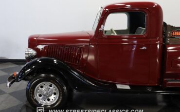 Ford-Pickup-1936-Burgundy-Gray-28