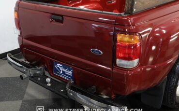 Ford-Pickup-1936-Burgundy-Gray-30