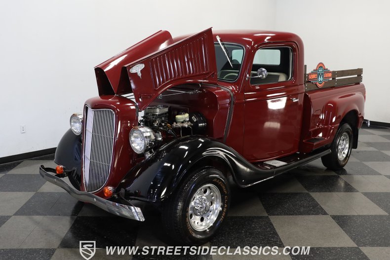Ford-Pickup-1936-Burgundy-Gray-35