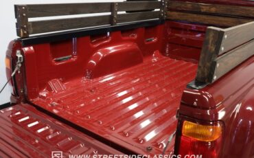 Ford-Pickup-1936-Burgundy-Gray-45