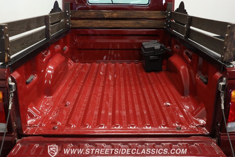 Ford-Pickup-1936-Burgundy-Gray-46
