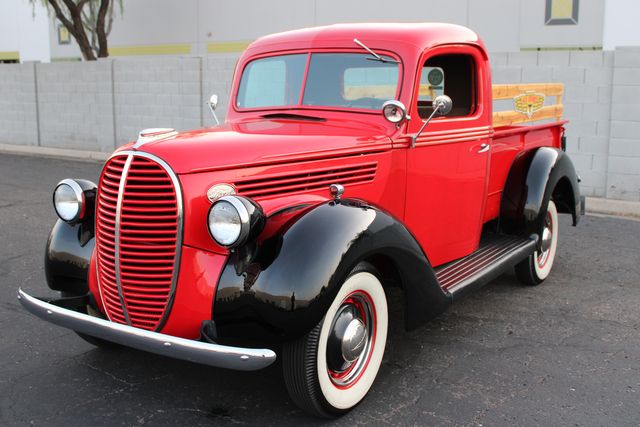 Ford-Pickup-1939-Red-Brown-10