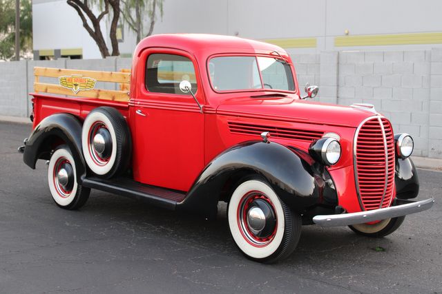 Ford-Pickup-1939-Red-Brown-12