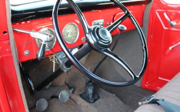 Ford-Pickup-1939-Red-Brown-28