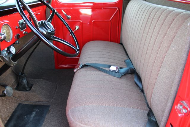 Ford-Pickup-1939-Red-Brown-29