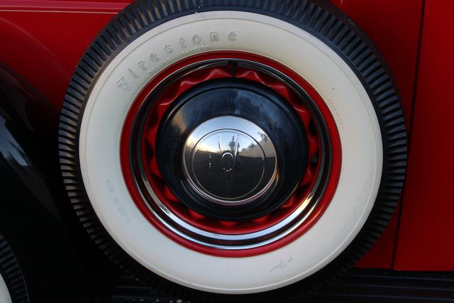 Ford-Pickup-1939-Red-Brown-40