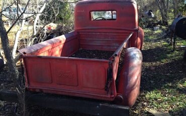Ford-Pickup-1941-Red-Black-4