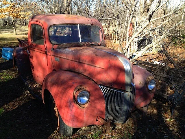Ford-Pickup-1941-Red-Black-6
