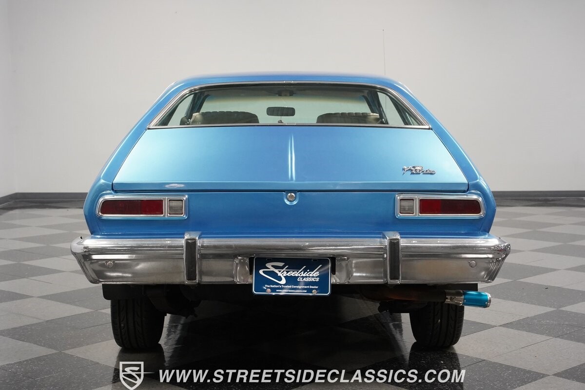 Ford-Pinto-1974-Coupe-10
