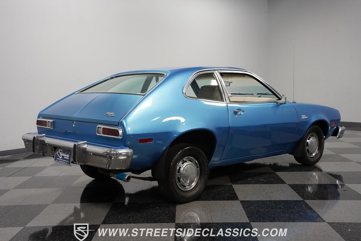 Ford-Pinto-1974-Coupe-12