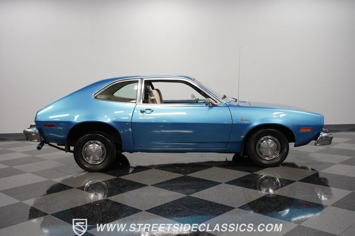 Ford-Pinto-1974-Coupe-14