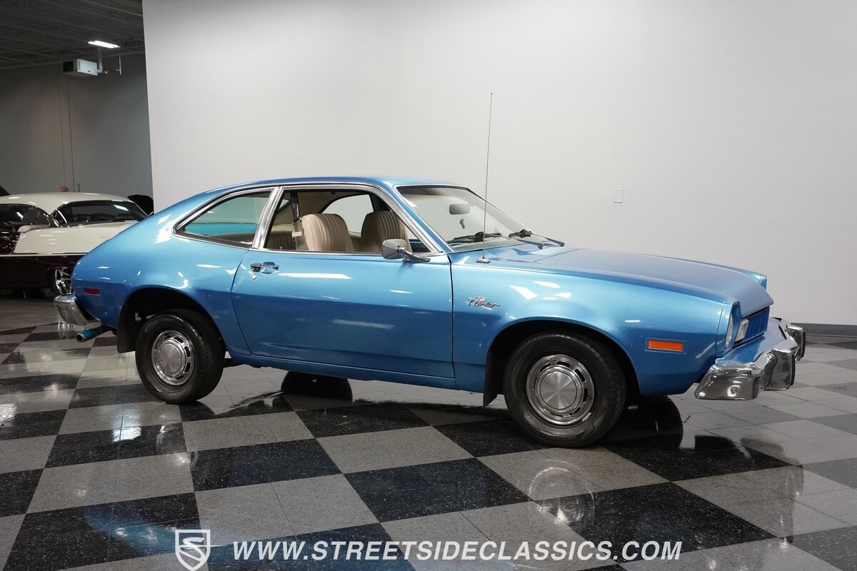Ford-Pinto-1974-Coupe-15