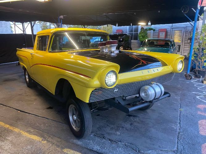 Ford-Ranchero-1957-1