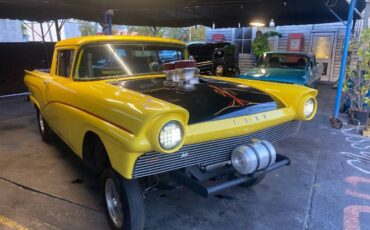 Ford-Ranchero-1957-10