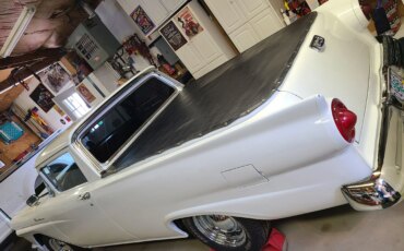 Ford-Ranchero-1957-White-Black-4