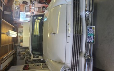 Ford-Ranchero-1957-White-Black-6