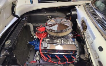 Ford-Ranchero-1957-White-Black-9