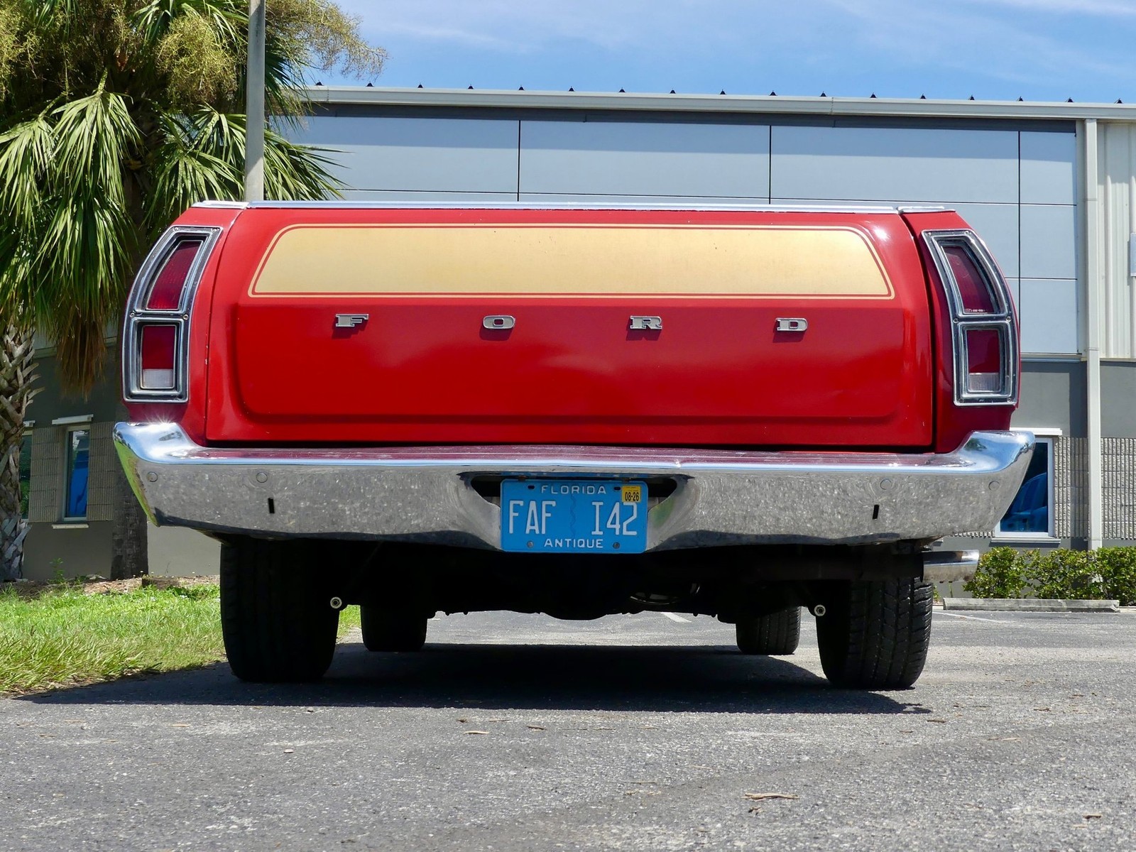 Ford-Ranchero-1977-Pickup-Truck-17