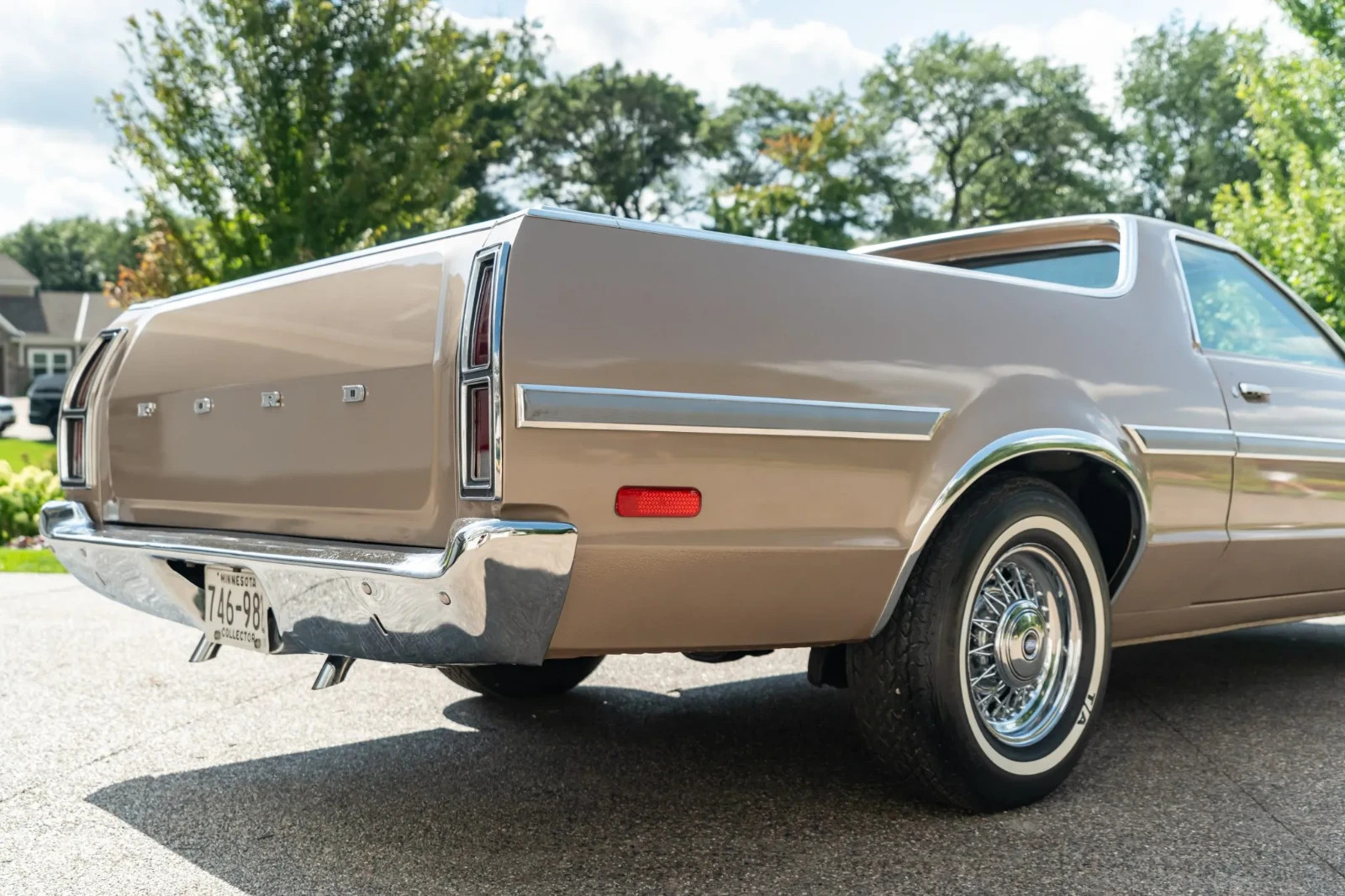 Ford-Ranchero-1978-Standard-Cab-Pickup-16