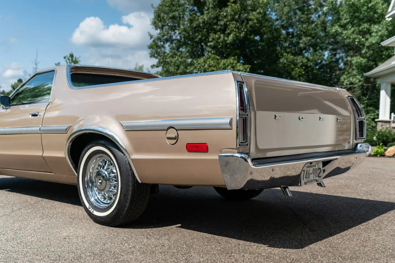 Ford-Ranchero-1978-Standard-Cab-Pickup-17