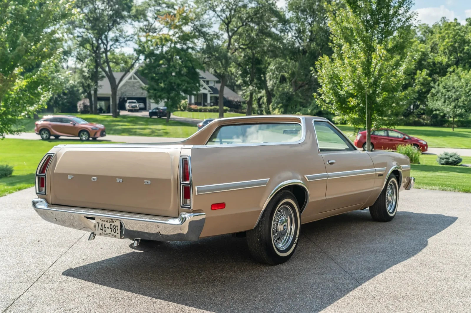 Ford-Ranchero-1978-Standard-Cab-Pickup-4