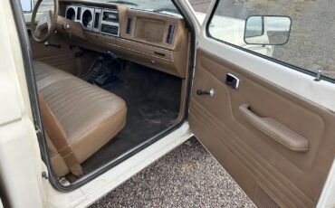 Ford-Ranger-1986-10