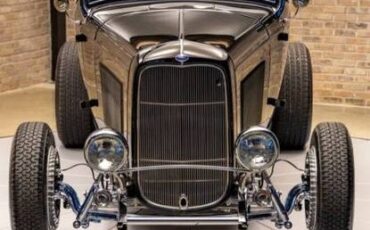 Ford-Roadster-1932-Black-3