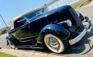 Ford-Roadster-1936-Convertible-11