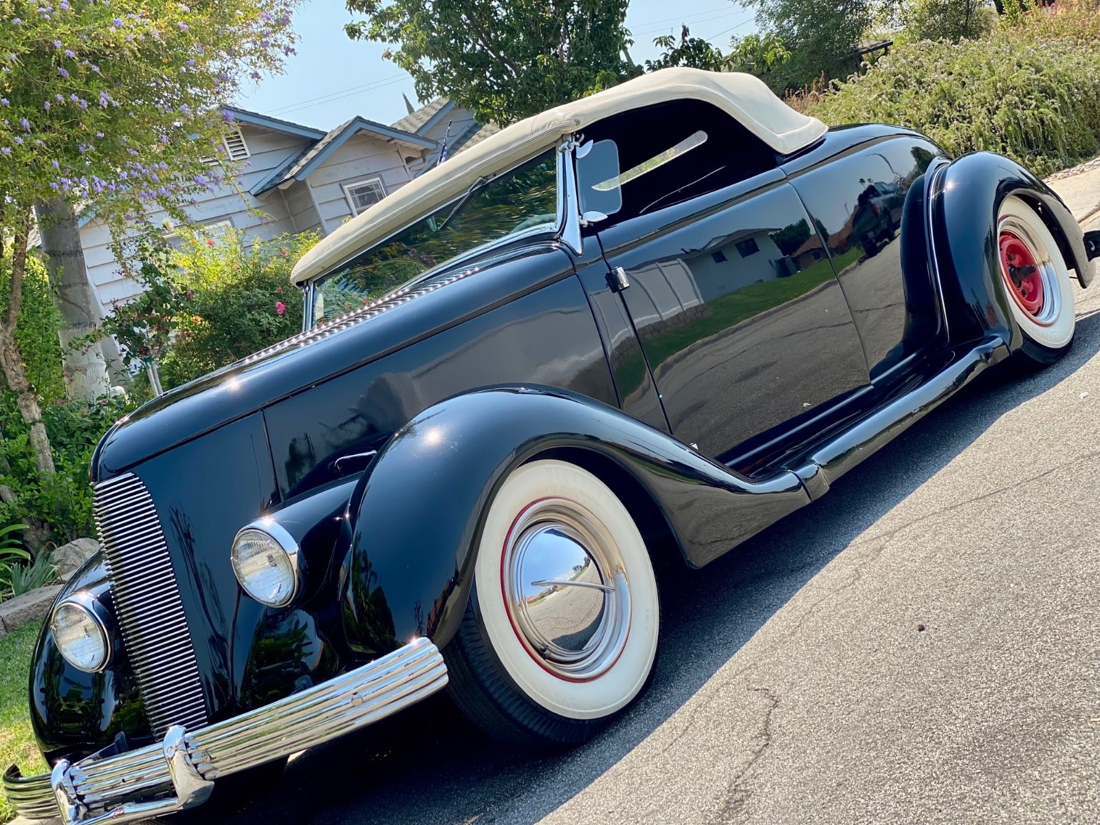 Ford-Roadster-1936-Convertible-12