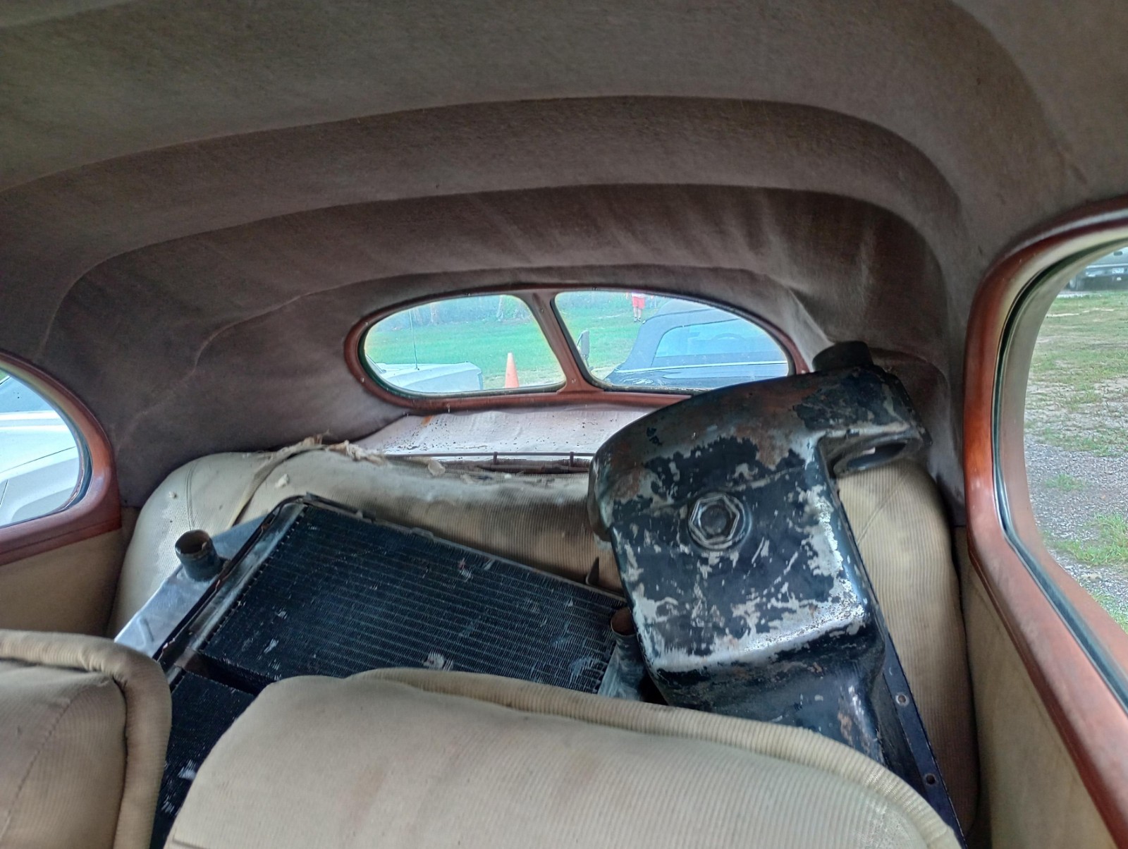 Ford-Sedan-1939-Sedan-7