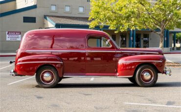 Ford-Sedan-delivery-1947-Wine-Burgundy-Gray-16