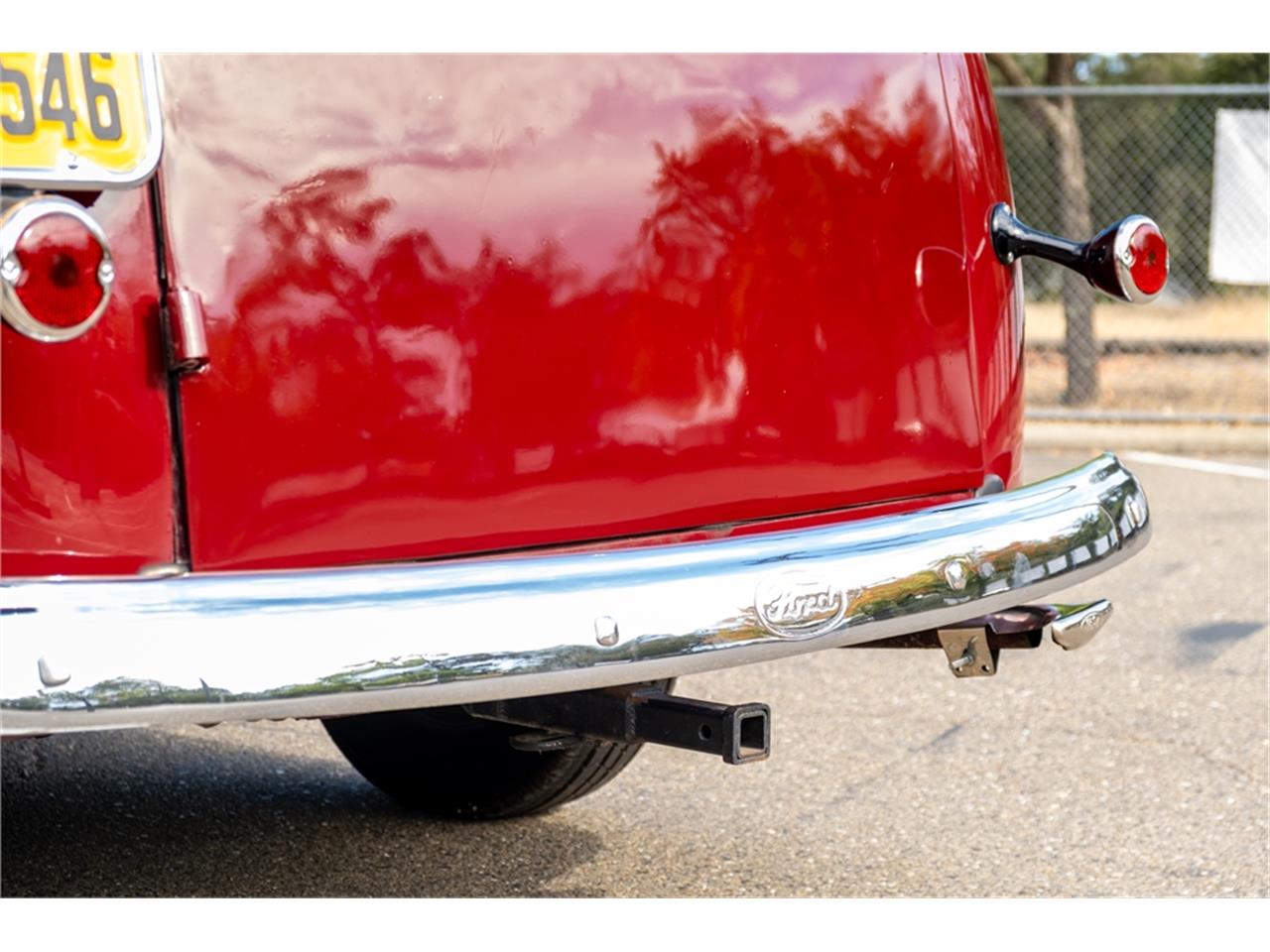 Ford-Sedan-delivery-1947-Wine-Burgundy-Gray-22