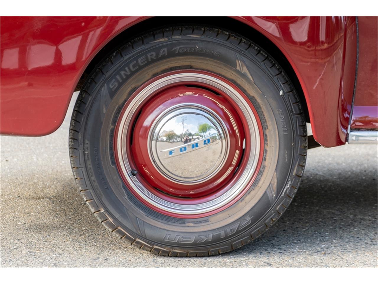 Ford-Sedan-delivery-1947-Wine-Burgundy-Gray-27