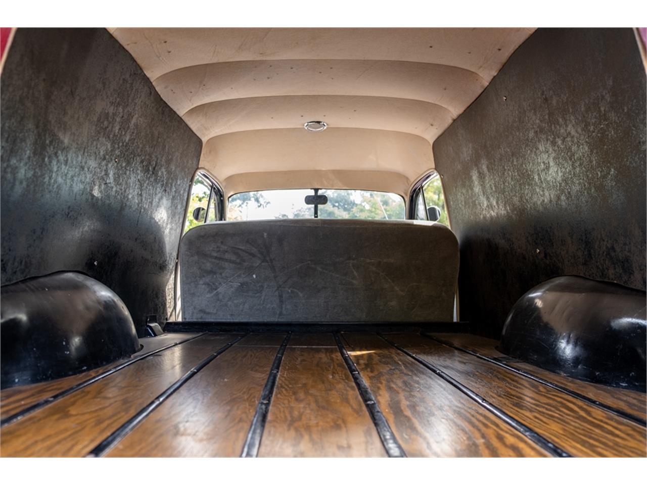 Ford-Sedan-delivery-1947-Wine-Burgundy-Gray-41