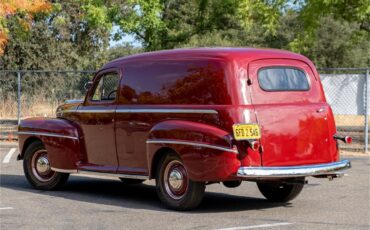 Ford-Sedan-delivery-1947-Wine-Burgundy-Gray-63