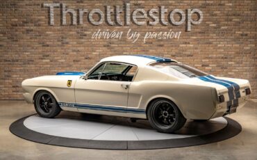 Ford-Shelby-GT350-1966-Coupe-9