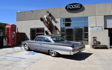 Ford-Starliner-1960-Gray-10