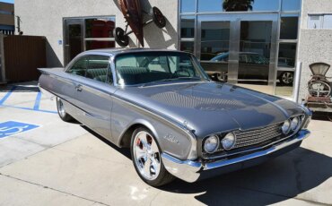 Ford-Starliner-1960-Gray-28