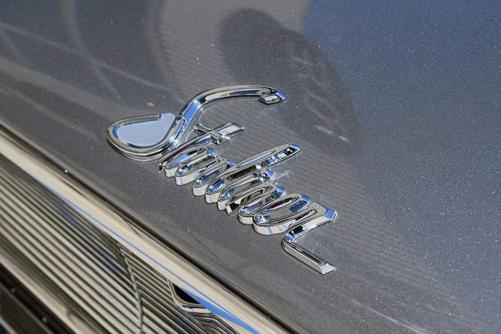Ford-Starliner-1960-Gray-9