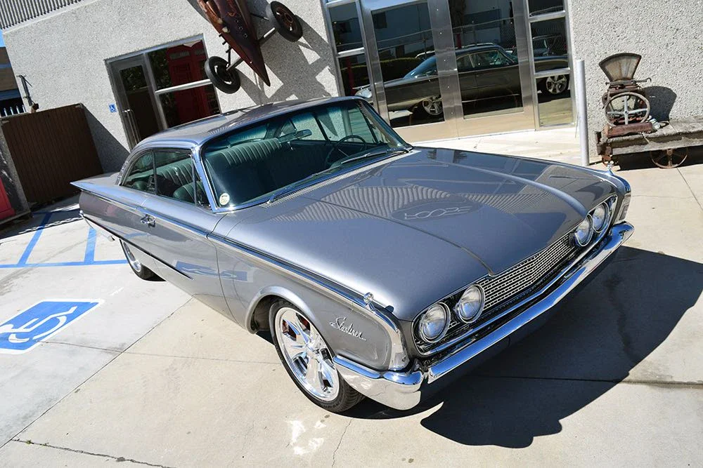 Ford-Starliner-1960-Gray