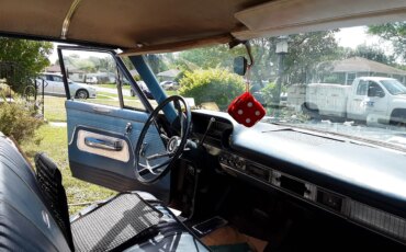 Ford-Station-wagon-series-1963-Black-Blue-4