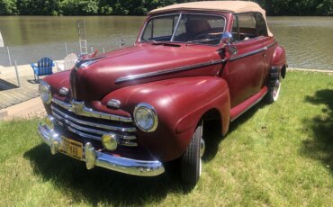 Ford-Super-deluxe-1946-Red-Tan-14