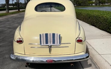 Ford-Super-deluxe-1946-Yellow-Blue-5