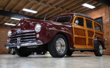 Ford-Super-deluxe-1948-Burgundy-Brown-11