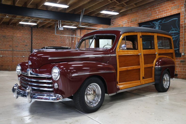 Ford-Super-deluxe-1948-Burgundy-Brown-12